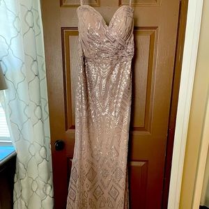 Mori Lee formal gown sweetheart